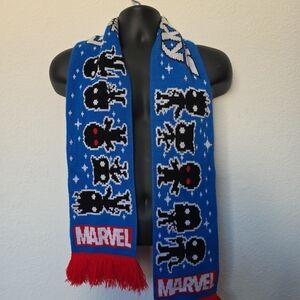 Marvel Kids Blue and Red Character Scarf